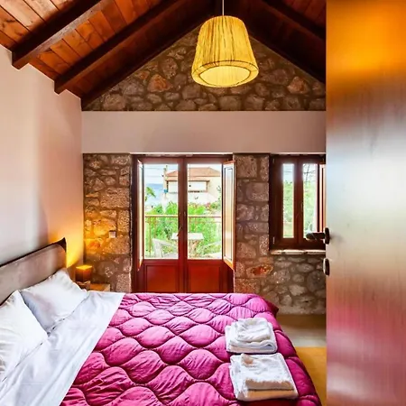 3 Guests In Thassos * Limenaria (Thasos)